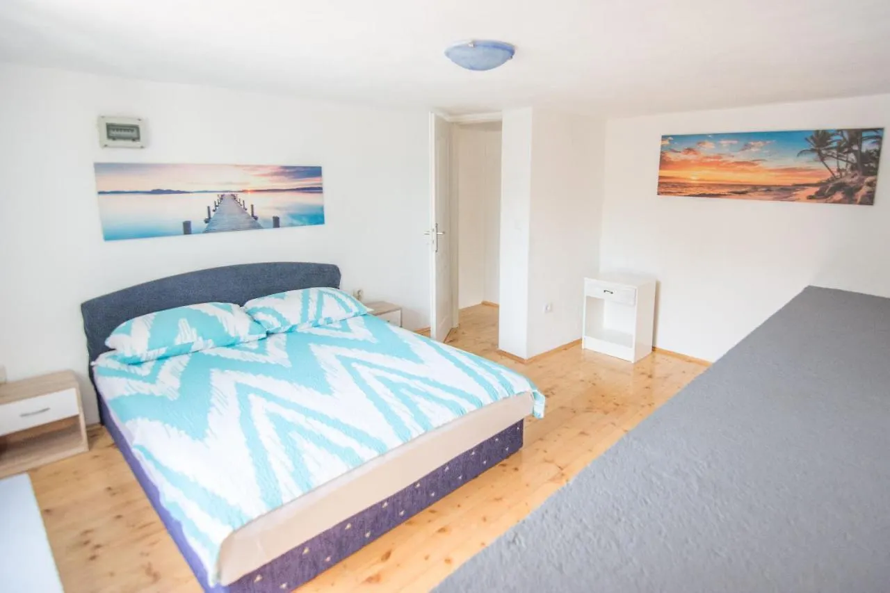 House Lanterna Villa Tkon Semesterbostad