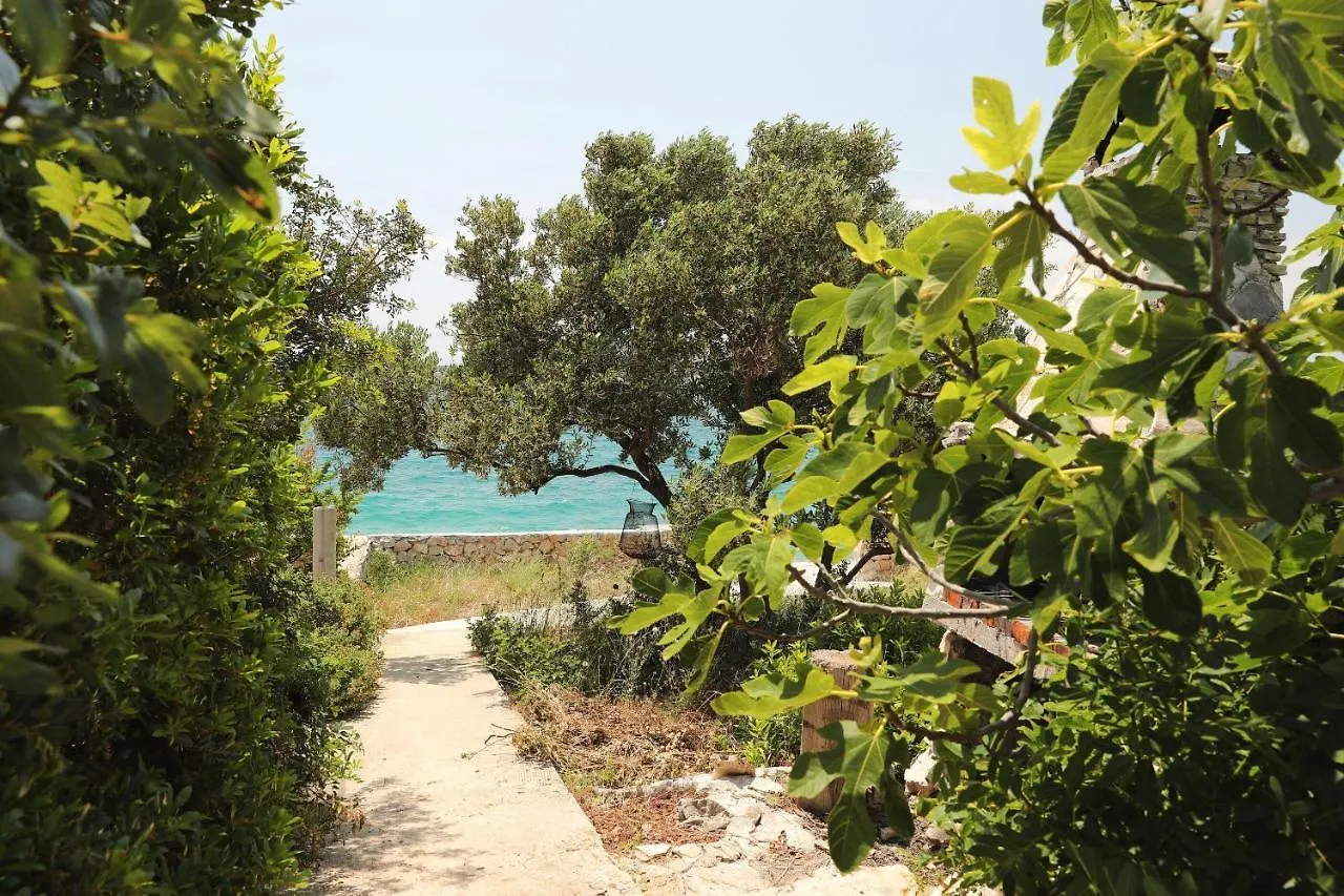 House Lanterna Villa Tkon
